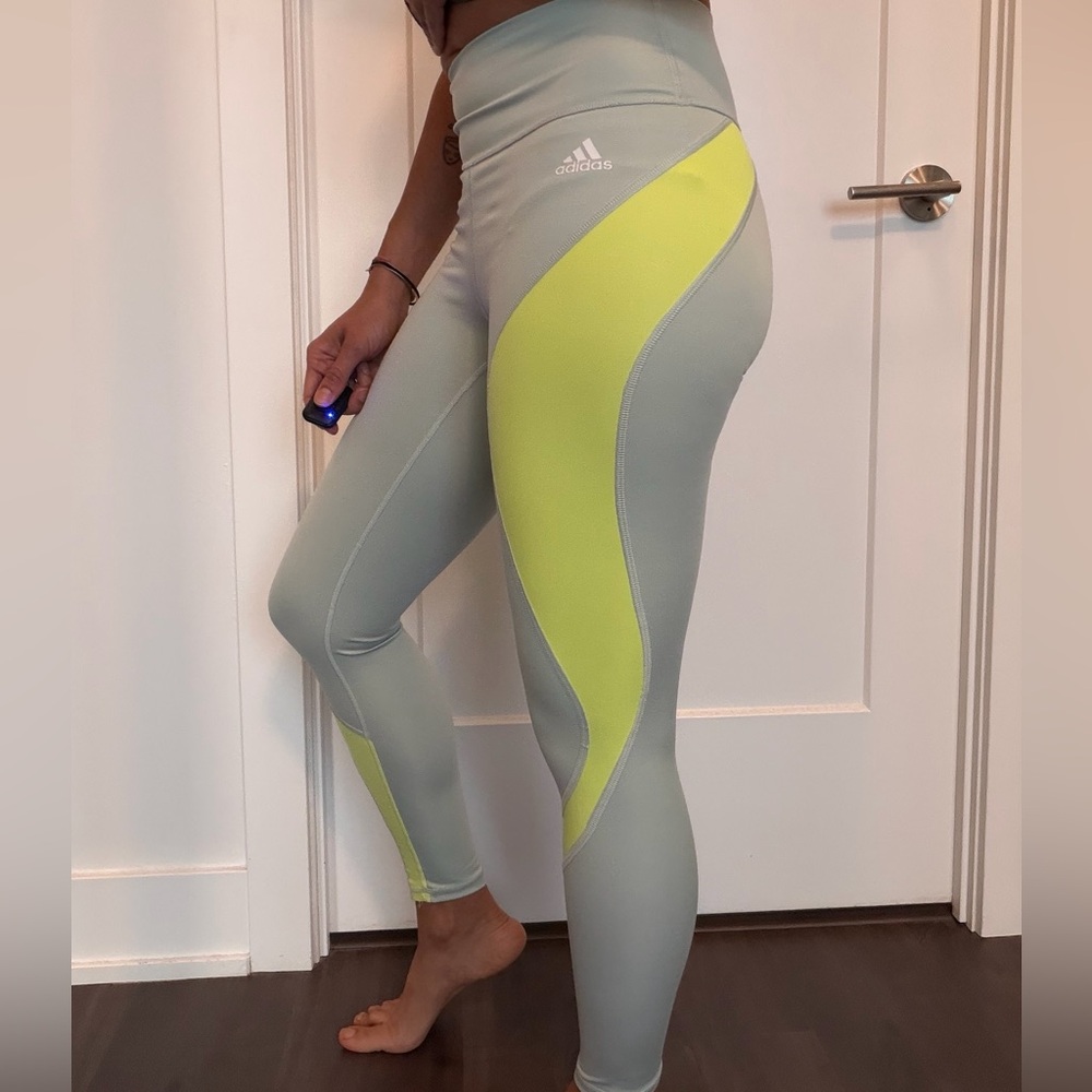 adidas Women's Gray and Yellow Leggings